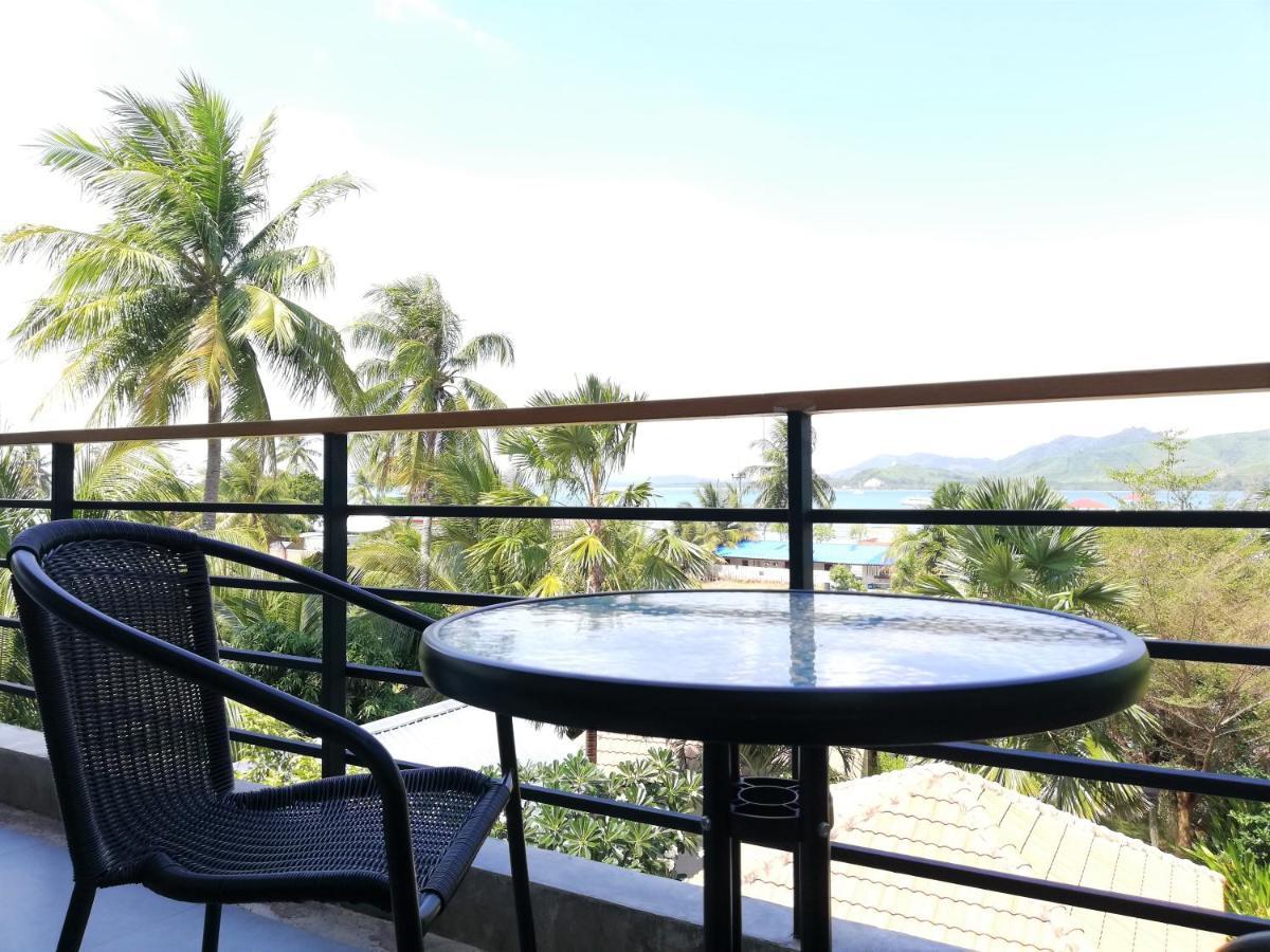 Laemsai Resort Thalang Eksteriør billede
